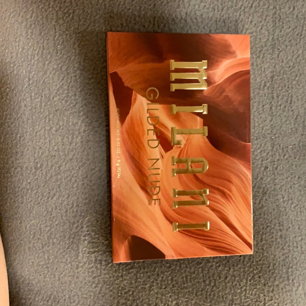 NEW Milani Gilded Nude eyeshadow palette